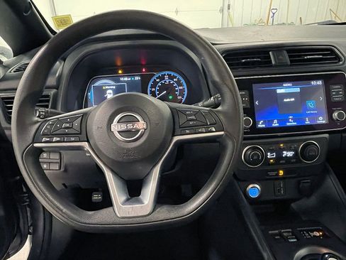 Used 2023 Nissan Leaf S image 35