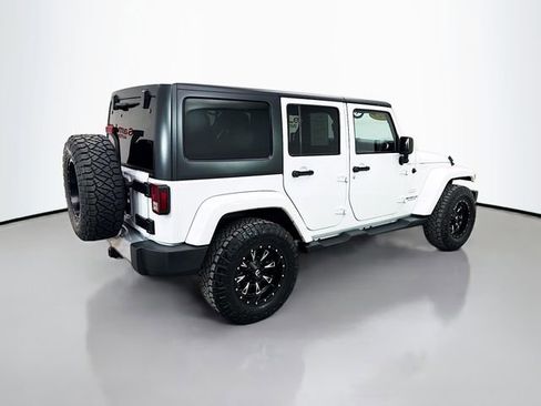 Used 2015 Jeep Wrangler Unlimited Sahara w/ Trailer Tow Group image 7
