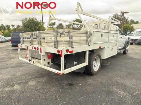 Used 2022 RAM 5500 Tradesman w/ Chrome Appearance Group AWD/4WD image 17