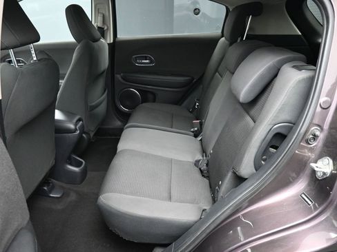 Used 2019 Honda HR-V EX image 21