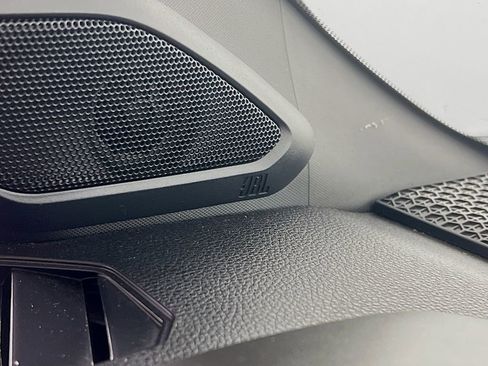 Used 2024 Toyota Tundra Platinum image 19