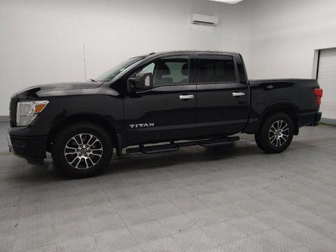 Used 2021 Nissan Titan SV w/ SV Convenience Package AWD/4WD image 2