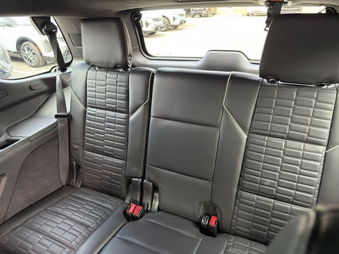 Used 2021 Cadillac Escalade Sport Platinum w/ Heavy-Duty Trailer Package image 11