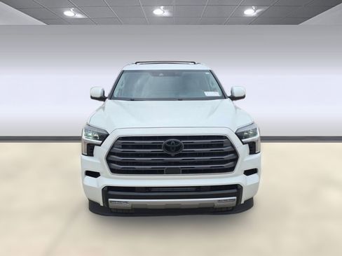 Used 2024 Toyota Sequoia Limited image 5