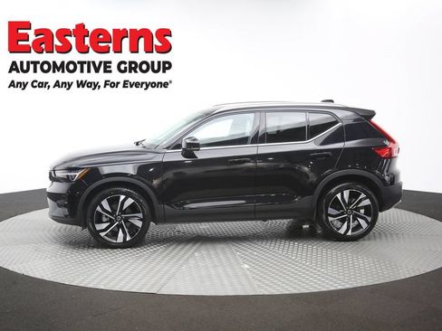 Used 2025 Volvo XC40 B5 Plus AWD/4WD image 60