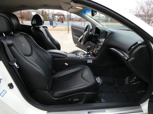 Used 2012 INFINITI G37 Sport w/ Premium Pkg image 25