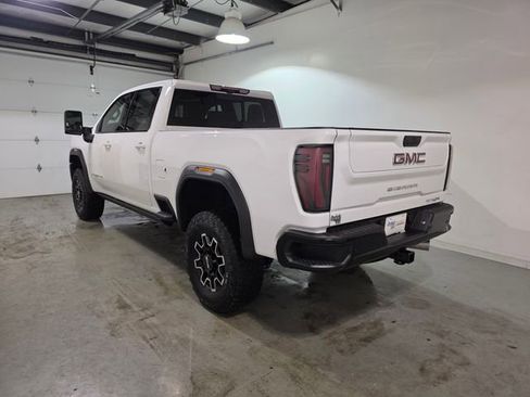 New 2026 GMC Sierra 2500 AT4X w/ LPO, Black Badging Package image 4