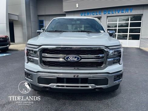 New 2025 Ford F150 Lariat w/ Equipment Group 501A Mid image 3