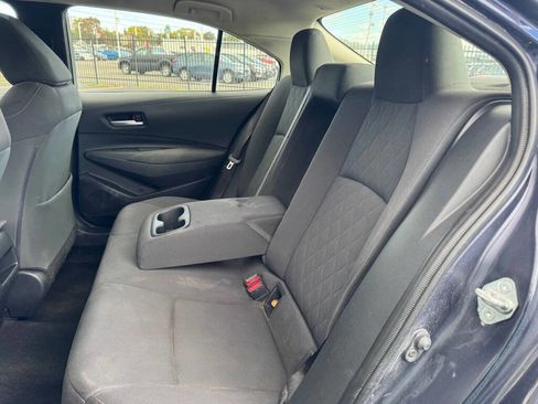 Used 2020 Toyota Corolla LE image 5