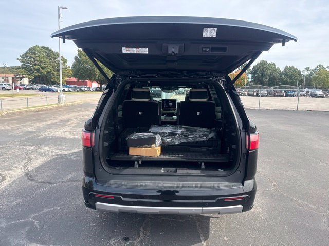 Used 2023 Toyota Sequoia Capstone AWD/4WD image 20