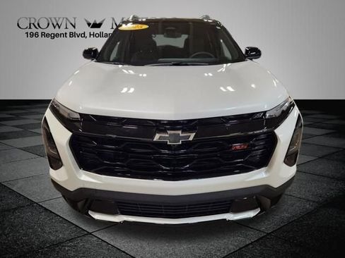 Certified 2025 Chevrolet Equinox RS AWD/4WD image 8