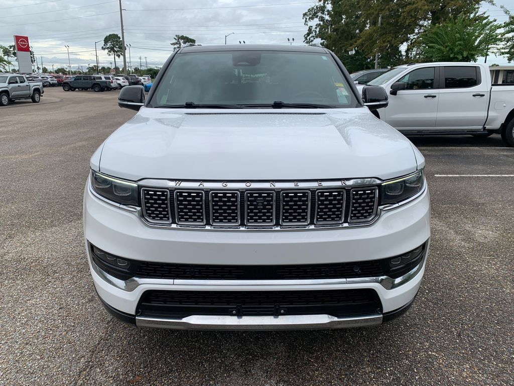 Used 2024 Jeep Grand Wagoneer L Series III AWD/4WD image 3