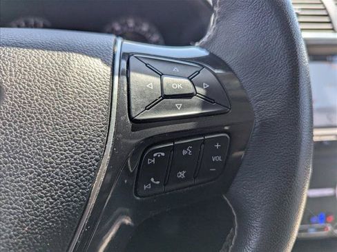 Used 2019 Ford Explorer Platinum AWD/4WD image 14