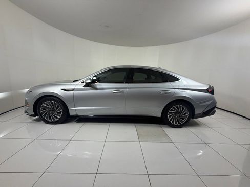 Certified 2025 Hyundai Sonata SEL FWD image 8