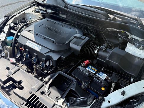Used 2016 Honda Accord Touring image 33