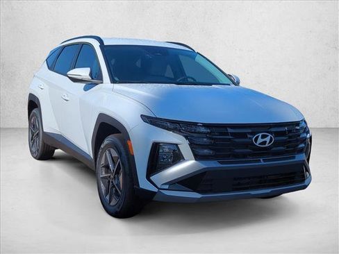 New 2026 Hyundai Tucson SEL w/ Tow & Go Package AWD/4WD image 3