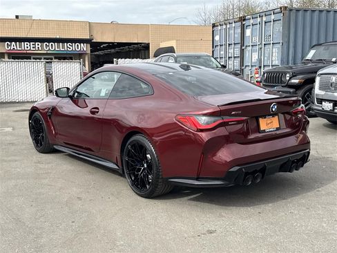 Used 2024 BMW M4 xDrive Competition image 5