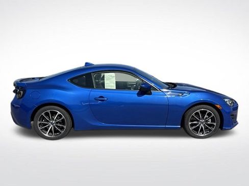 Used 2017 Subaru BRZ Limited w/ Popular Package #2 RWD image 9