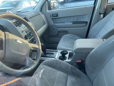 Used 2011 Ford Escape XLT image 25