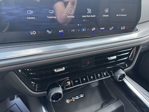 New 2026 Chevrolet Suburban RST w/ Sun And Tow Package image 21