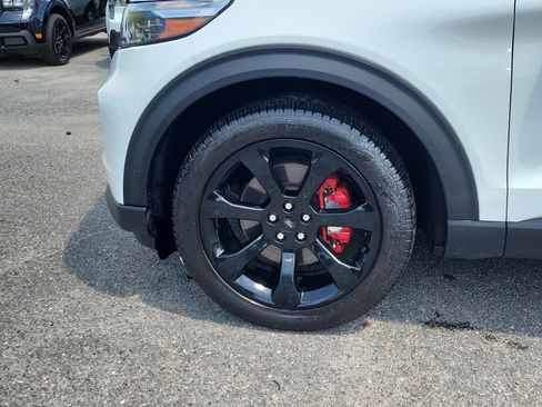 Used 2021 Ford Explorer ST w/ Equipment Group 401A AWD/4WD image 6