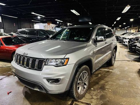 Used 2020 Jeep Grand Cherokee Limited image 8