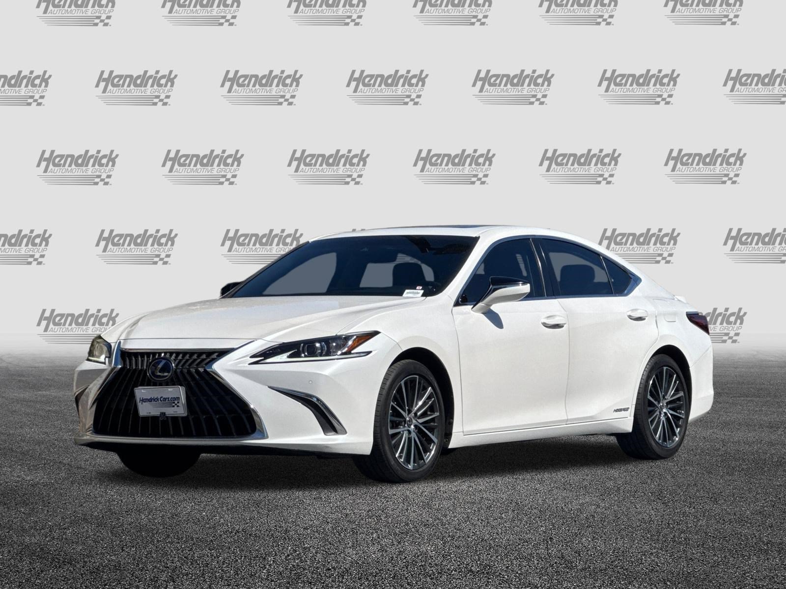 Certified 2022 Lexus ES 300h w/ Premium Package FWD image 9