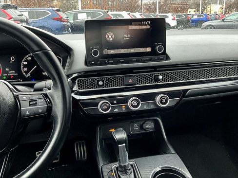 Used 2023 Honda Civic Sport image 6