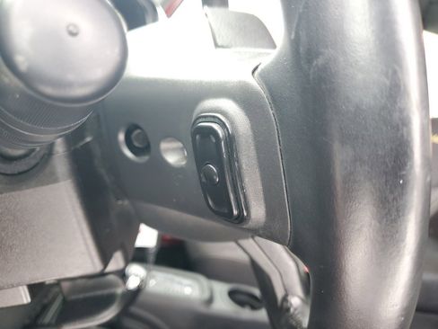 Used 2014 Jeep Wrangler Unlimited Sahara w/ Connectivity Group image 11