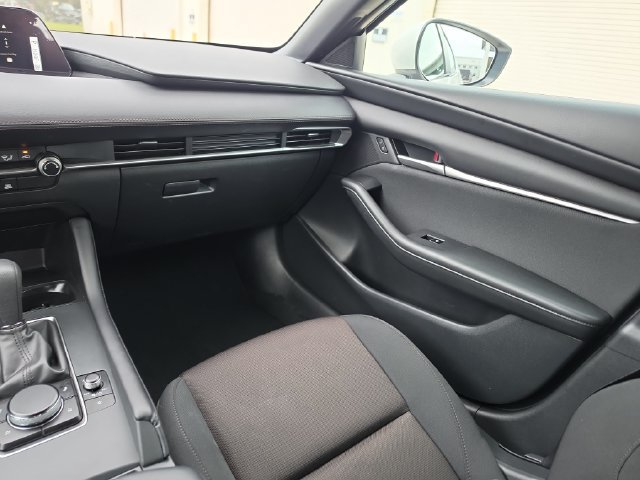 Certified 2026 MAZDA MAZDA3 s FWD image 9