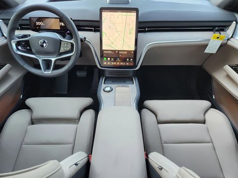 New 2025 Volvo EX90 Ultra image 22