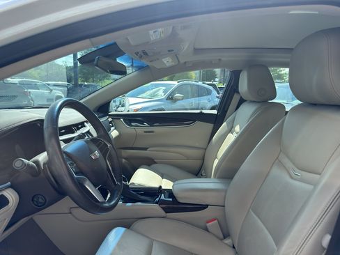 Used 2016 Cadillac XTS Luxury w/ Driver Awareness Package AWD/4WD image 9