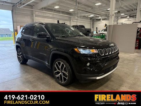 New 2025 Jeep Compass Limited w/ Sun & Sound Group AWD/4WD image 1