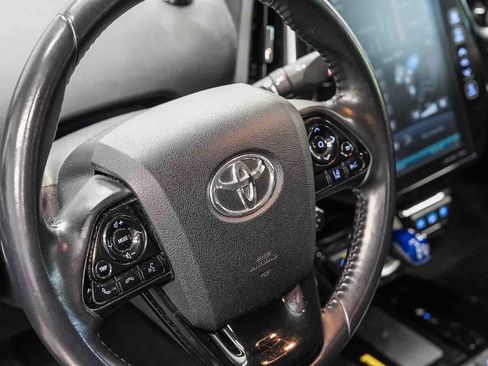 Used 2021 Toyota Prius Prime XLE FWD image 20