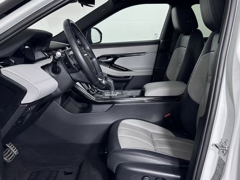 Used 2020 Land Rover Range Rover Evoque R-Dynamic S image 15