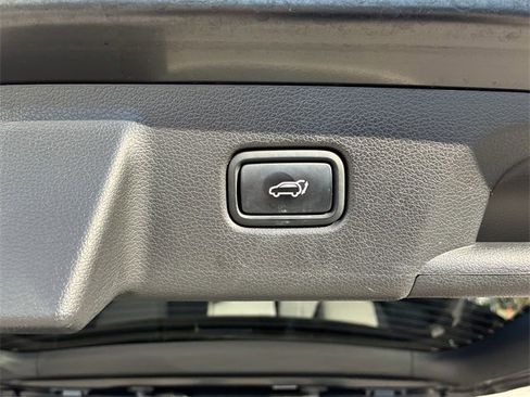 Used 2021 Hyundai Palisade SEL image 32