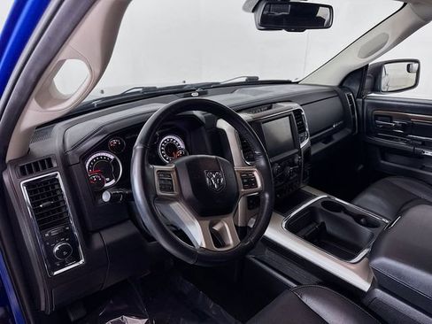 Used 2017 RAM 1500 Laramie w/ Convenience Group image 9