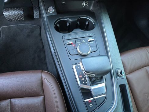 Used 2019 Audi A4 2.0T Premium image 31