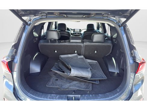 Used 2020 Hyundai Santa Fe SEL w/ Convenience Package FWD image 9