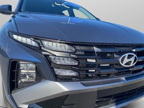 New 2026 Hyundai Tucson SE image 2