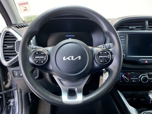 Certified 2023 Kia Soul LX w/ Option Group 015 image 21