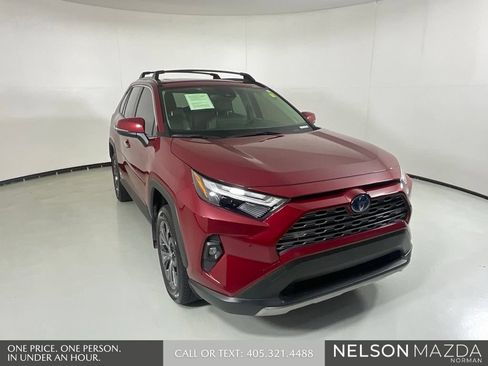 Used 2023 Toyota RAV4 Limited AWD/4WD image 3