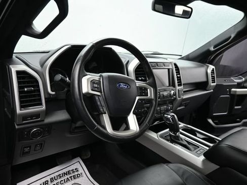 Used 2020 Ford F150 Lariat w/ Equipment Group 502A Luxury AWD/4WD image 14
