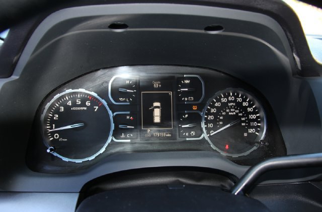 Used 2018 Toyota Tundra SR5 AWD/4WD image 26