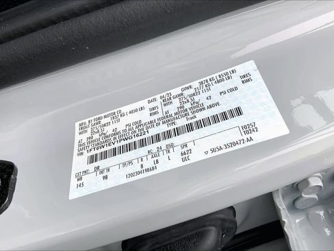 Certified 2023 Ford F150 Lightning Platinum image 35