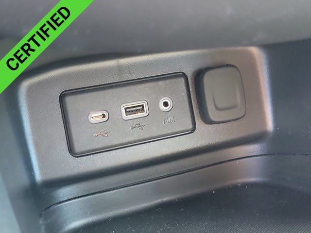 Certified 2024 Chevrolet Equinox LT w/ LPO, Floor Liner Package FWD image 22