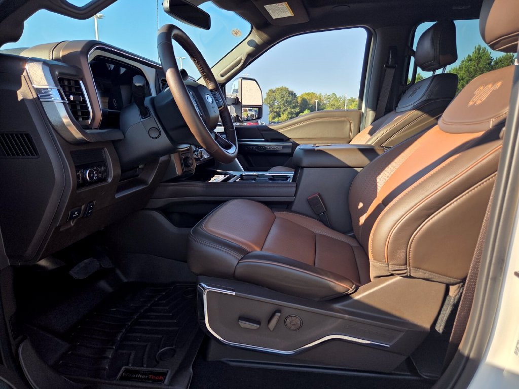 Used 2025 Ford F250 King Ranch w/ Chrome Package AWD/4WD image 5