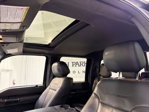 Used 2016 Ford F350 Platinum image 24