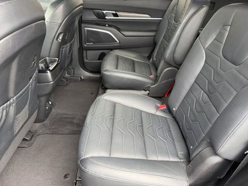 Used 2022 Kia Telluride SX w/ SX Prestige Package AWD/4WD image 13