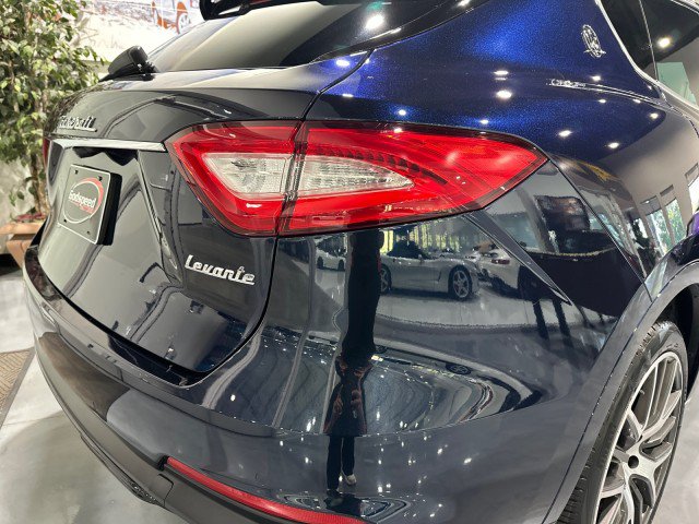 Used 2019 Maserati Levante S GranSport AWD/4WD image 34